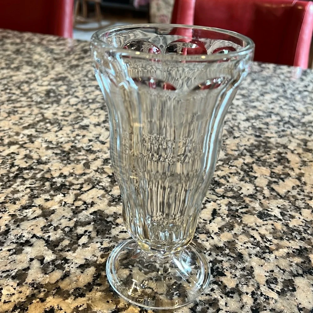 Vintage Octagonal heavy malt shake soda fountain parfait clear tall glass 6 5/8